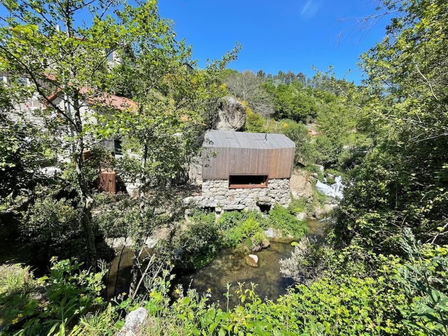 Casa Da Tintim Em Baiaoヴィラ エクステリア 写真